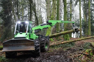 image Skidder Equus 240 4WD