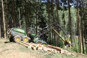 image abatteuse John Deere 1470H